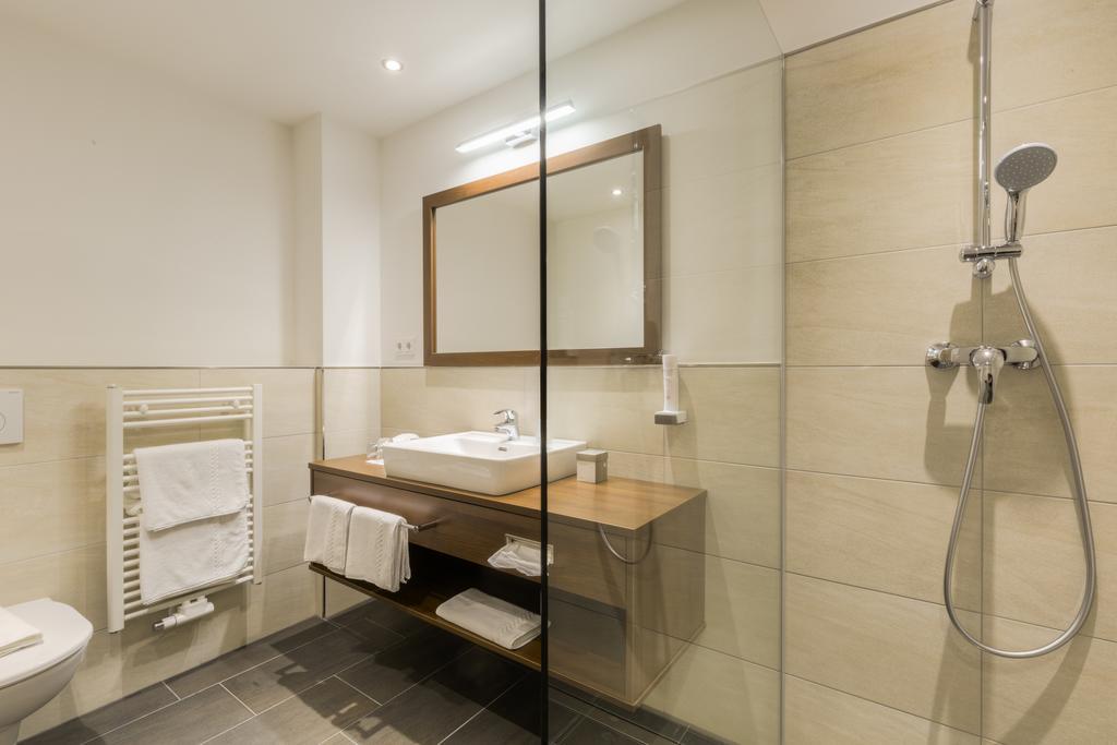 Seehotel Das Jo เพิร์ทชาค อัม เวิร์ทเทอร์ซี ห้อง รูปภาพ