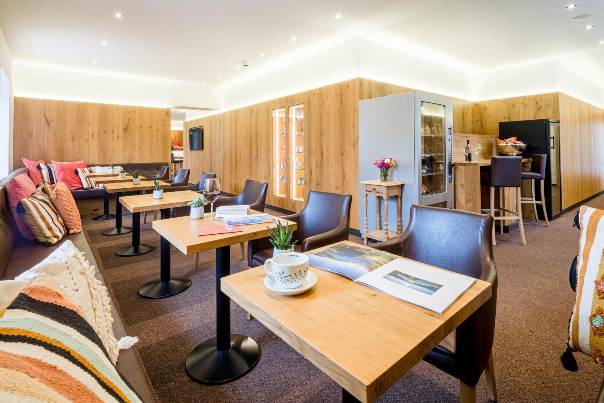 Seehotel Das Jo เพิร์ทชาค อัม เวิร์ทเทอร์ซี ภายนอก รูปภาพ